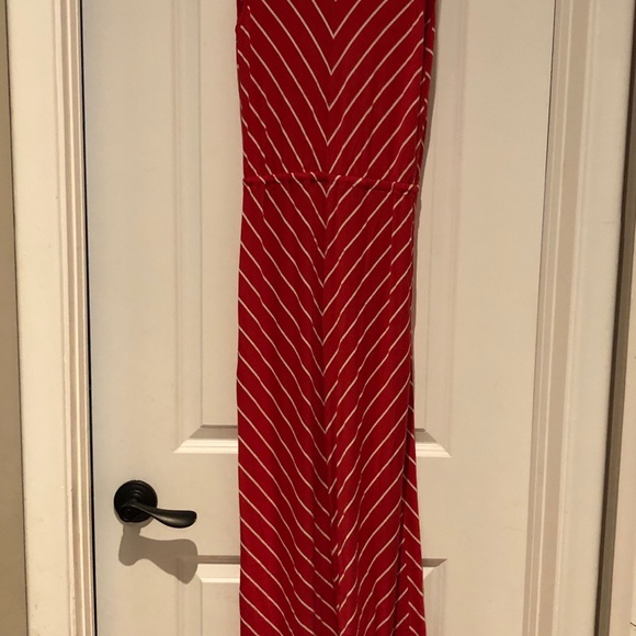 Maxi-dress. - Picture 3 of 4